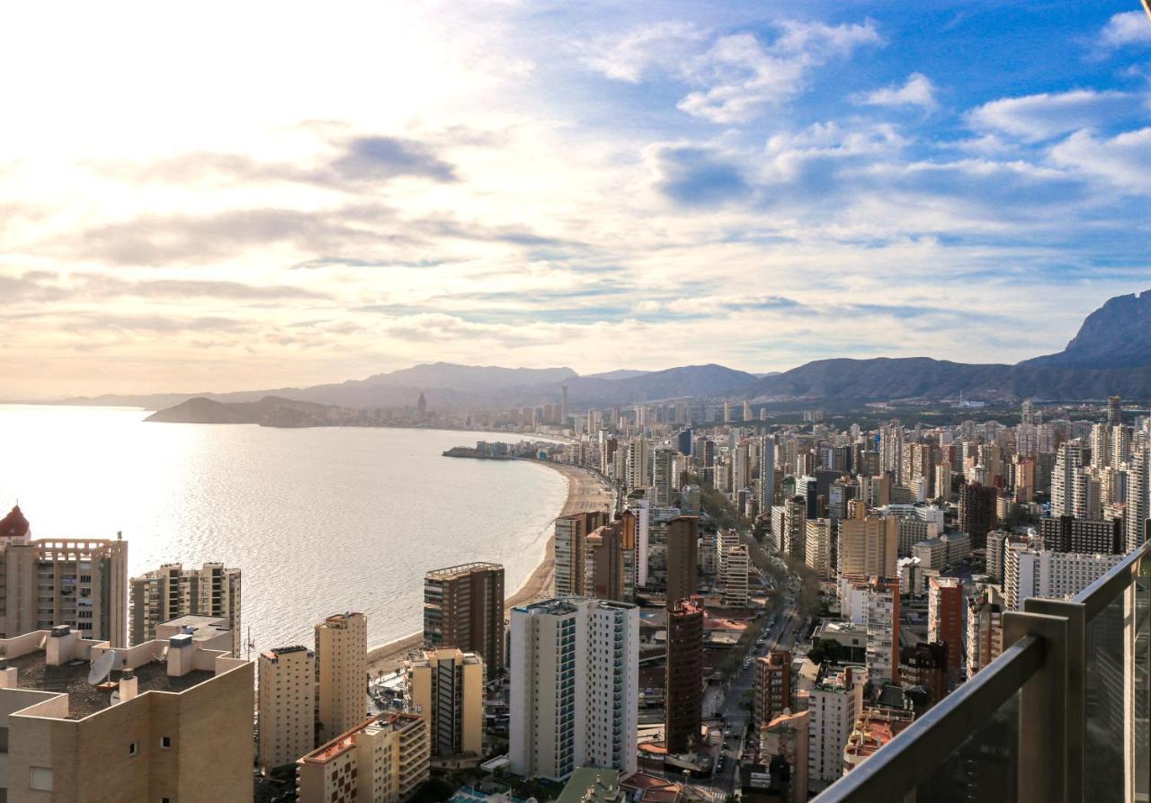 Mirador Del Mediterraneo ベニドルム エクステリア 写真